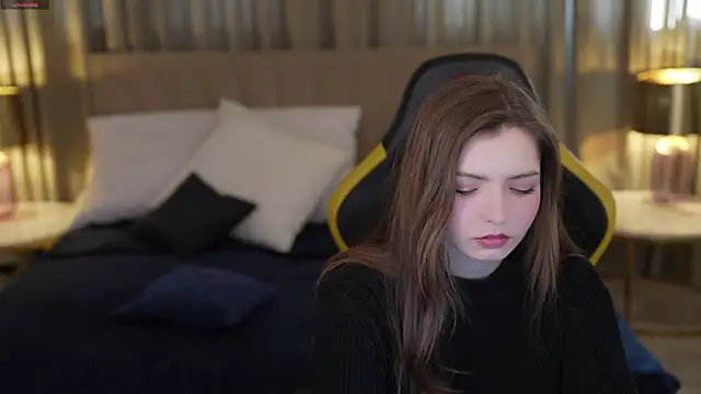 Michelle 054 online show from February 23, 2025, 12:48 pm