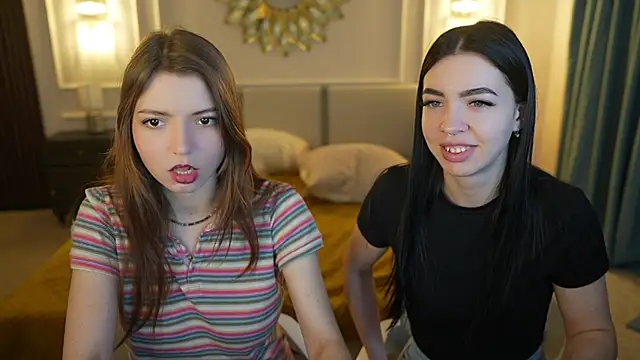 Michelle 054 online show from March 22, 2025, 12:04 pm