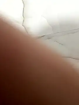 Snapshot of morenoroludo777 chatting on January 9, 2026, 2:35 pm morenoroludo777 online show from January 9, 2026, 2:35 pm