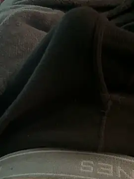 jrizz215 online show from October 16, 2025, 4:04 pm