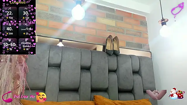 JESSYCORTES online show from December 1, 2025, 5:36 pm