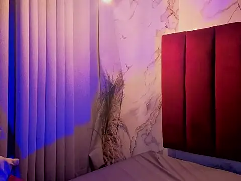 JESSYCORTES online show from July 12, 2026, 2:56 am