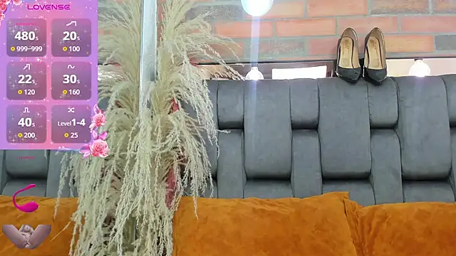 Snapshot of JESSYCORTES chatting on March 5, 2026, 12:18 am JESSYCORTES online show from March 5, 2026, 12:18 am