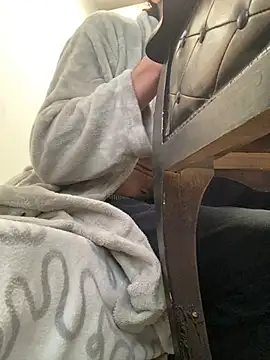 Lucascacaca online show from February 14, 2025, 5:03 pm