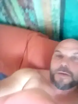 Snapshot of Javierchico chatting on May 28, 2026, 5:59 am Javierchico online show from May 28, 2026, 5:59 am
