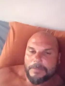 Javierchico online show from June 22, 2026, 6:05 pm