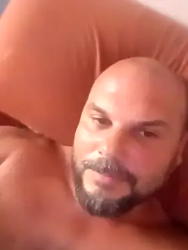 Javierchico online show from July 17, 2026, 10:01 am