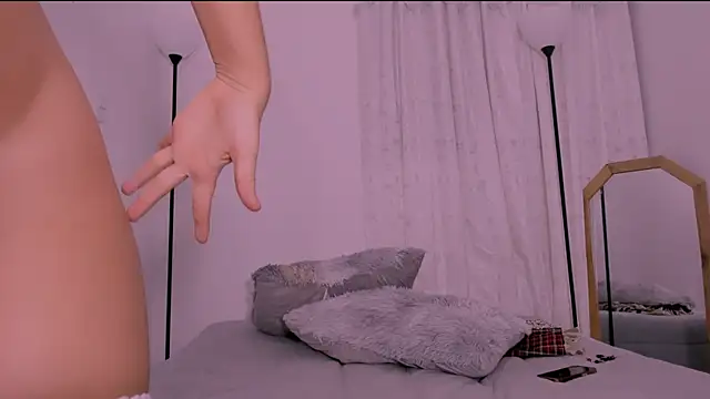 Miiafoxxx online show from March 2, 2025, 9:41 pm