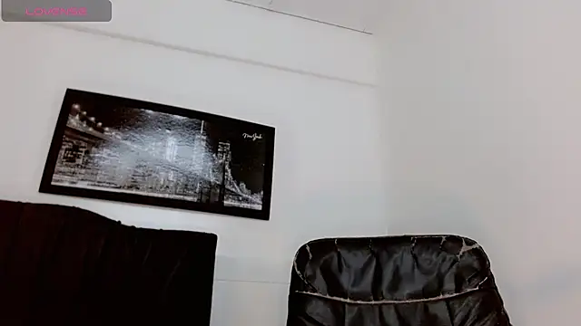 Diosiris Riannys online show from December 4, 2024, 7:28 pm