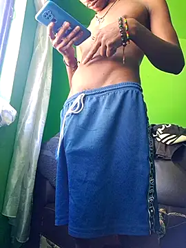 amarijones online show from December 1, 2025, 2:51 pm