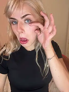 SirenitySirenxx online show from January 10, 2025, 6:42 am