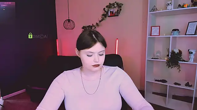 nikole kitt online show from March 15, 2026, 8:27 pm