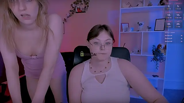 nikole kitt online show from May 19, 2026, 1:56 am