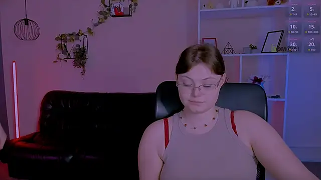 nikole kitt online show from May 27, 2026, 1:57 am