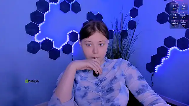 nikole kitt online show from May 16, 2026, 6:51 pm