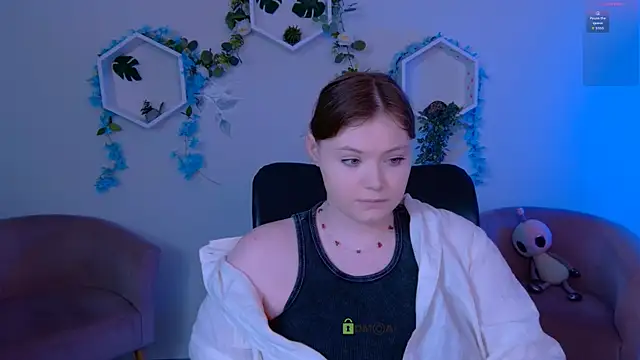 nikole kitt online show from June 23, 2026, 7:01 pm
