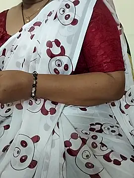 gaurika18 online show from October 12, 2025, 5:09 am