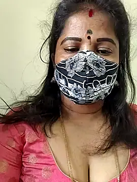 Snapshot of gaurika18 chatting on May 16, 2026, 5:50 am gaurika18 online show from May 16, 2026, 5:50 am