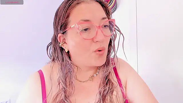 Snapshot of Naty_Mature_ chatting on July 24, 2026, 5:20 pm Naty Mature online show from July 24, 2026, 5:20 pm