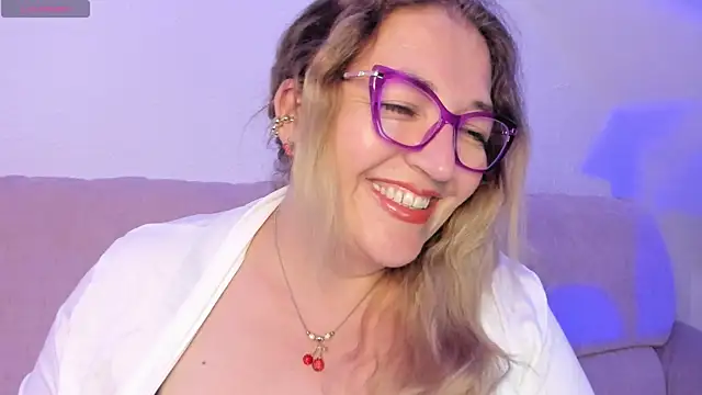 Snapshot of Naty_Mature_ chatting on June 23, 2026, 10:41 pm Naty Mature online show from June 23, 2026, 10:41 pm