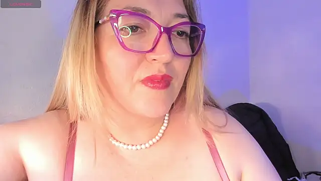 Snapshot of Naty_Mature_ chatting on June 7, 2026, 5:29 pm Naty Mature online show from June 7, 2026, 5:29 pm