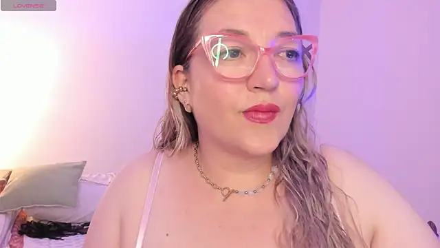 Snapshot of Naty_Mature_ chatting on July 12, 2026, 6:09 pm Naty Mature online show from July 12, 2026, 6:09 pm