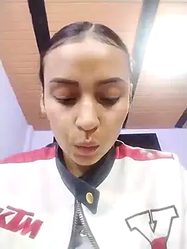 emma ambar online show from February 19, 2025, 12:46 am