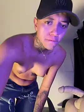 Snapshot of _PhillipBrown chatting on February 12, 2026, 12:05 pm PhillipBrown online show from February 12, 2026, 12:05 pm