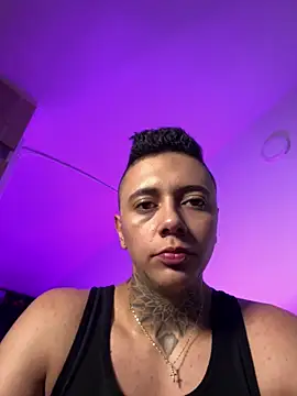 Snapshot of _PhillipBrown chatting on March 7, 2026, 12:32 pm PhillipBrown online show from March 7, 2026, 12:32 pm