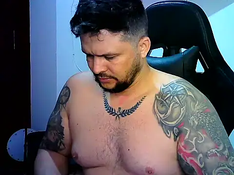 tupapito00 online show from June 3, 2026, 1:06 am