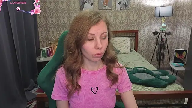 Snapshot of Lill_Mary chatting on March 6, 2026, 3:45 am Lill Mary online show from March 6, 2026, 3:45 am