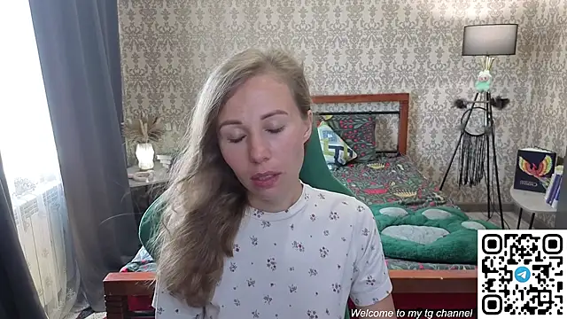 Lill Mary online show from July 6, 2026, 3:46 am