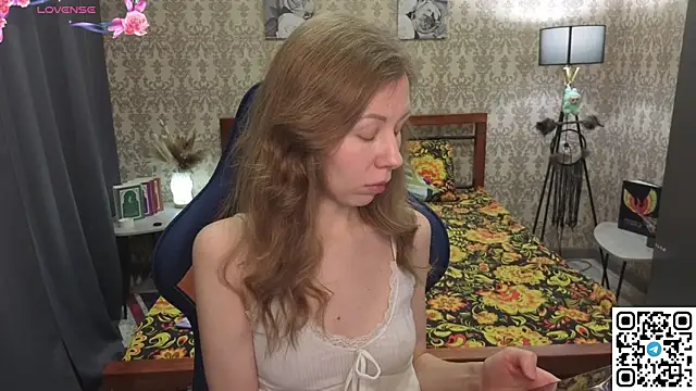 Snapshot of Lill_Mary chatting on February 8, 2026, 1:14 am Lill Mary online show from February 8, 2026, 1:14 am