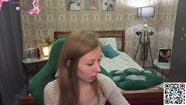 Snapshot of Lill_Mary chatting on February 23, 2026, 2:35 am Lill Mary online show from February 23, 2026, 2:35 am