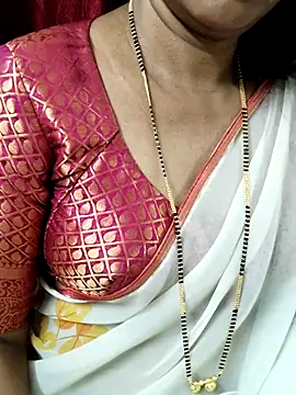 anuradha1432 online show from September 8, 2025, 2:16 pm