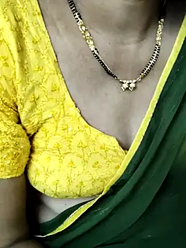 anuradha1432 online show from November 21, 2025, 12:04 pm