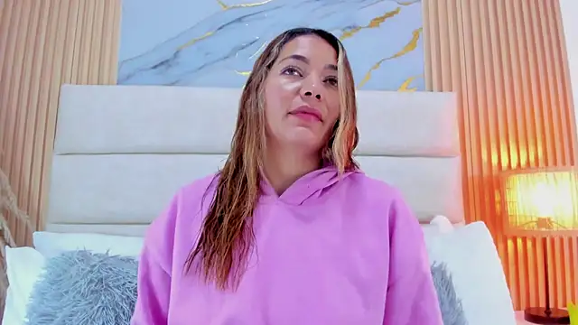 Mia Malkovaa  online show from July 27, 2026, 1:40 pm