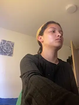 baby lizy online show from October 27, 2025, 8:43 pm