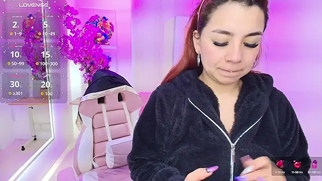 Gabby evanns online show from October 14, 2025, 11:55 am