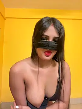 Hotcouple012 online show from September 15, 2025, 8:53 pm