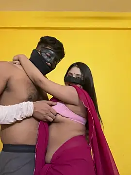 Hotcouple012 online show from February 18, 2026, 7:21 pm