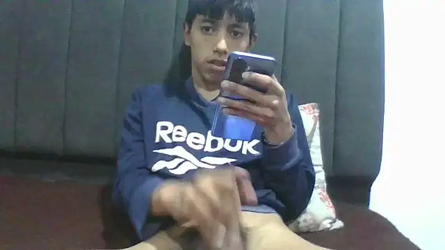 Snapshot of danuel23 chatting on February 28, 2025, 7:56 pm danuel23 online show from February 28, 2025, 7:56 pm