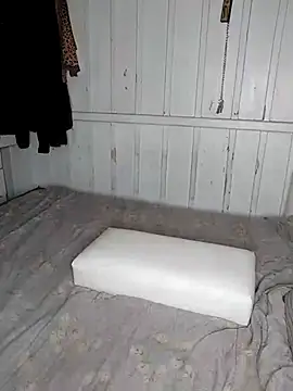 Rosaselvagem online show from January 9, 2025, 2:11 am