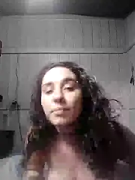 Rosaselvagem online show from December 10, 2024, 1:11 am