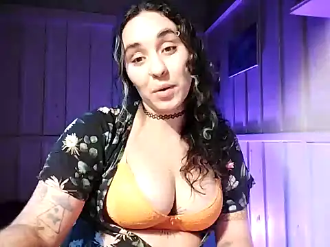 Rosaselvagem online show from December 2, 2024, 11:02 pm