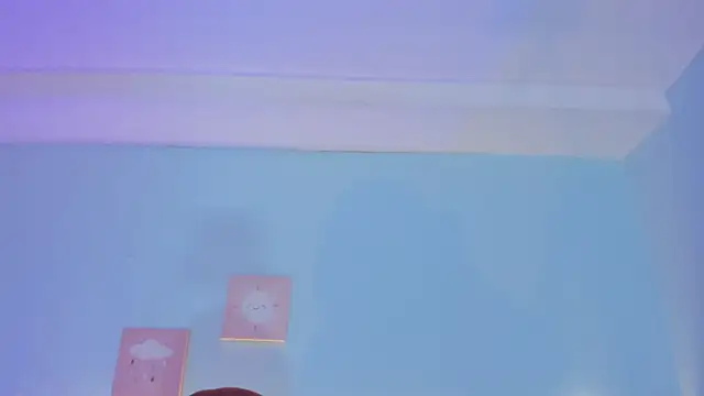 curvy rousi online show from March 14, 2026, 11:49 am