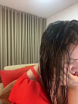 Alice Biel online show from February 11, 2025, 11:01 pm