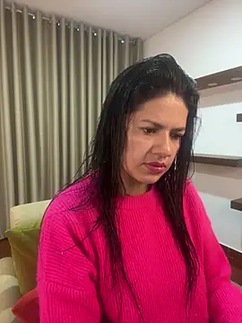 Alice Biel online show from March 6, 2025, 11:36 am