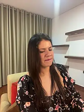 Alice Biel online show from March 20, 2025, 1:13 am