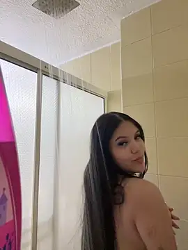 dollsweety online show from February 4, 2026, 3:45 am